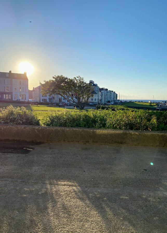 Appartamento Port Pour Deux Portrush Esterno foto